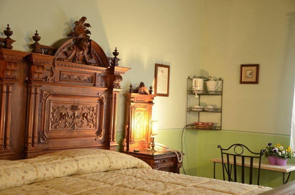 Agriturismo Le Due Torri Torre Quadrano Spello Zewnętrze zdjęcie